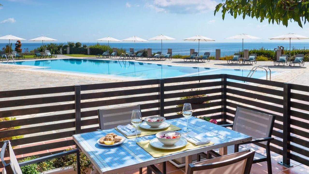 Blue Jasmine Hotel Skala  Exteriér fotografie